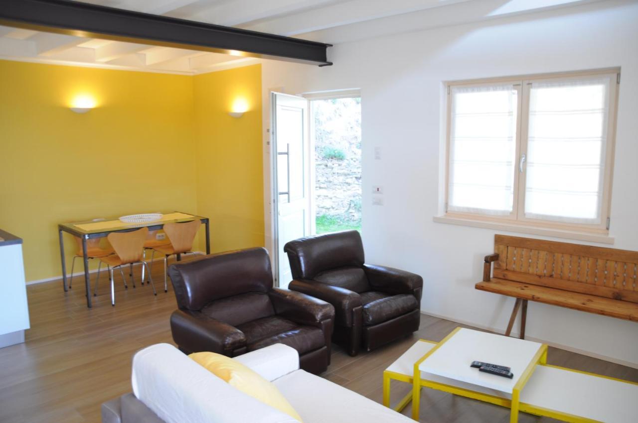 Villetta 56 Blu Yellow And Red Lake View Garden Private Parking By Garda Domus Mea Tremosine Eksteriør bilde
